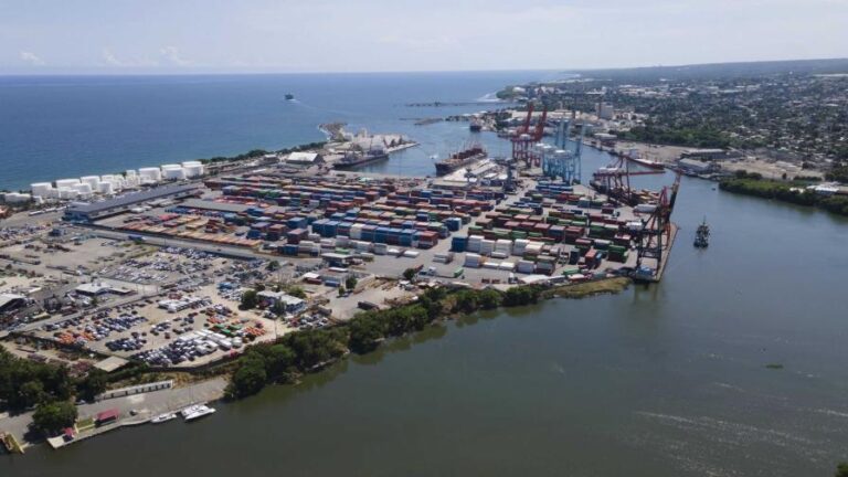 Exportaciones alcanzaron los US $3,986.4 MM hasta abril